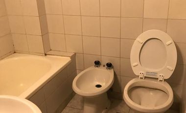 SEMI-PISO | 2 AMB | BALCON CORRIDO AL FRENTE | URUGUAY y PARAGUAY