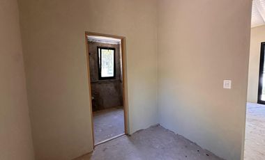 VENTA, CASA, VILLAROBLES, BARRIO BRINZALES, LOTE AL 400, 4 AMBIENTES