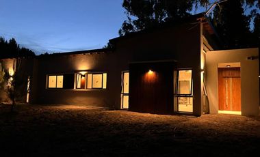 VENTA, CASA, VILLAROBLES, BARRIO BRINZALES, LOTE AL 400, 4 AMBIENTES