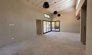 VENTA, CASA, VILLAROBLES, BARRIO BRINZALES, LOTE AL 400, 4 AMBIENTES