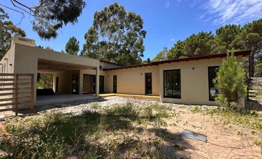 VENTA, CASA, VILLAROBLES, BARRIO BRINZALES, LOTE AL 400, 4 AMBIENTES