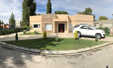 Casa - Plottier