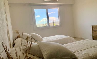 Casa en venta 4 amb. c/ dep. y Pileta Lote interno con vista al Golf!!