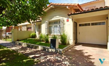 Chalet de 6 ambientes en Castelar Norte