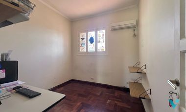 Chalet de 6 ambientes en Castelar Norte