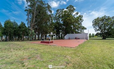 Venta - Casa nueva - Barrio 