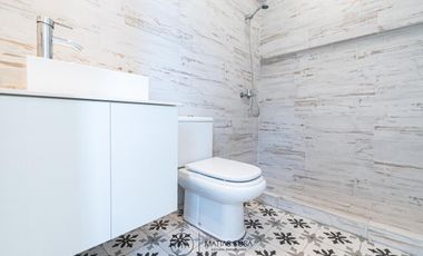 Venta - Casa nueva - Barrio 