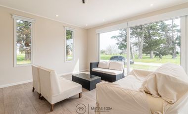 Venta - Casa nueva - Barrio 