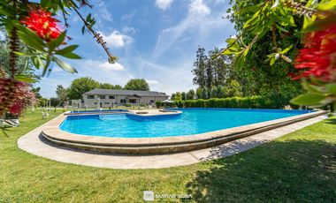 Venta - Casa nueva - Barrio 