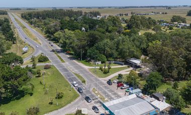 Venta - Casa nueva - Barrio 