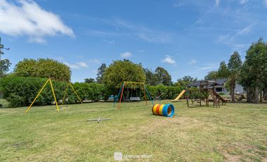 Venta - Casa nueva - Barrio 