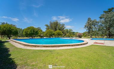 Venta - Casa nueva - Barrio 