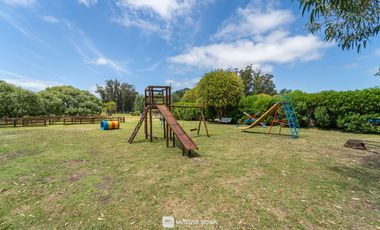 Venta - Casa nueva - Barrio 