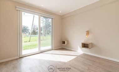 Venta - Casa nueva - Barrio 
