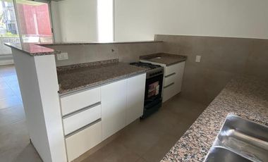 Departamento en  venta de 2 dormitorios en barrio Martin
