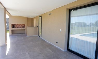 Casa a estrenar en Terralagos Alquiler