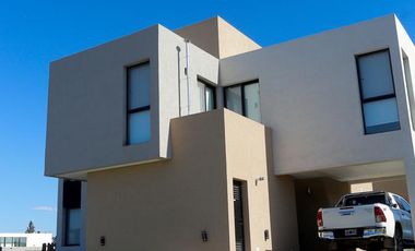 Casa a estrenar en Terralagos Alquiler