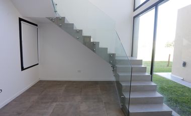 Casa a estrenar en Terralagos Alquiler