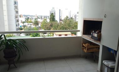 EXCELENTE SEMIPISO EN VENTA ZONA PARQUE