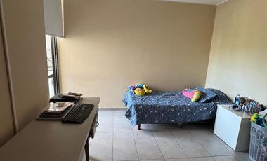 EXCELENTE SEMIPISO EN VENTA ZONA PARQUE