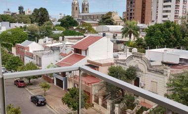 EXCELENTE SEMIPISO EN VENTA ZONA PARQUE