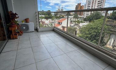 EXCELENTE SEMIPISO EN VENTA ZONA PARQUE
