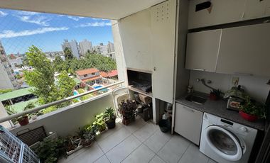 EXCELENTE SEMIPISO EN VENTA ZONA PARQUE
