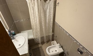 EXCELENTE SEMIPISO EN VENTA ZONA PARQUE