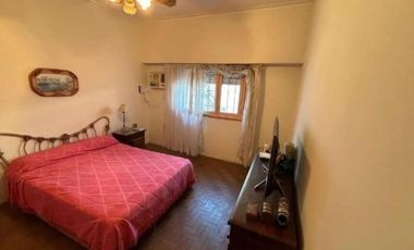 PH en venta - 4 Dormitorios 2 Baños - 141Mts2 - Tolosa