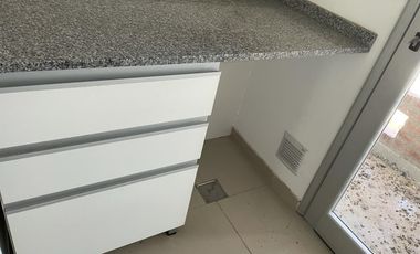 Venta dpto 2 dorm, 2 Baños  complejo Torres H.