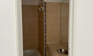 Venta dpto 2 dorm, 2 Baños  complejo Torres H.