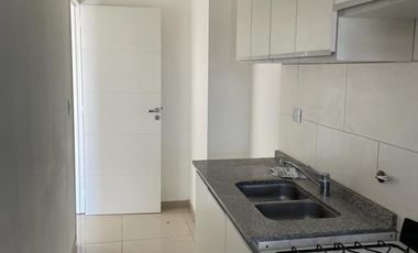 Venta dpto 2 dorm, 2 Baños  complejo Torres H.