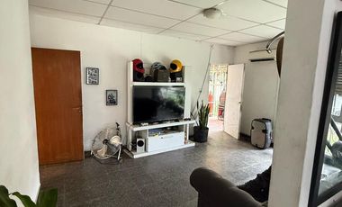 Casa en venta - 4 Dormitorios 3 Baños - Cochera - 500Mts2 - Córdoba