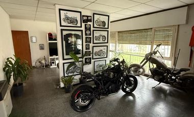 Casa en venta - 4 Dormitorios 3 Baños - Cochera - 500Mts2 - Córdoba