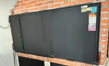 Casa en venta - 2 Dormitorios 2 Baños - Cochera - 160Mts2 - Morón