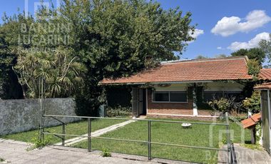 Casa en Ranelagh 4 Ambientes APTA CREDITO Permuta por propiedad en Rosario