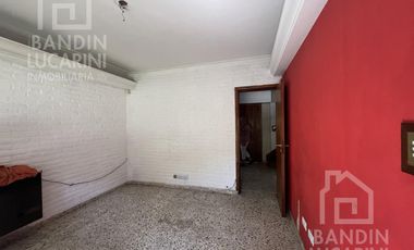 Casa en Ranelagh 4 Ambientes APTA CREDITO Permuta por propiedad en Rosario