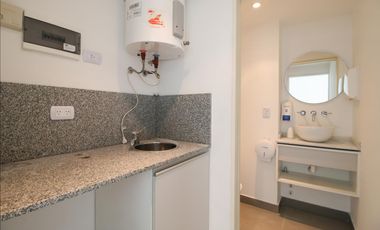 VENTA   DE OFICINA DE 75,24 M2 CON BALCON Y COCHERA  EN PALERMO  HOLLYWOOD