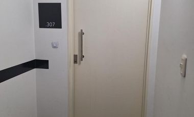 VENTA   DE OFICINA DE 75,24 M2 CON BALCON Y COCHERA  EN PALERMO  HOLLYWOOD