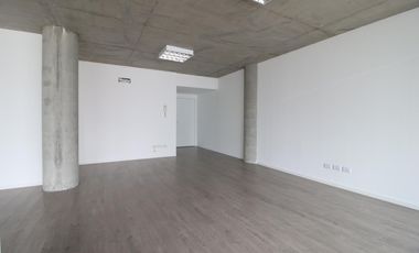 VENTA   DE OFICINA DE 75,24 M2 CON BALCON Y COCHERA  EN PALERMO  HOLLYWOOD