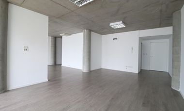 VENTA   DE OFICINA DE 75,24 M2 CON BALCON Y COCHERA  EN PALERMO  HOLLYWOOD