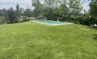 Casa en barrio cerrado