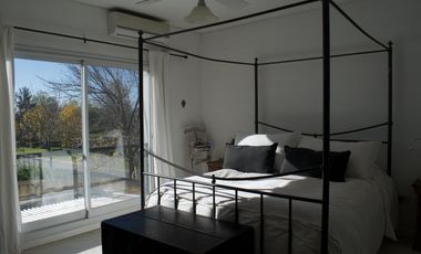Casa en barrio cerrado