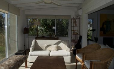 Casa en barrio cerrado