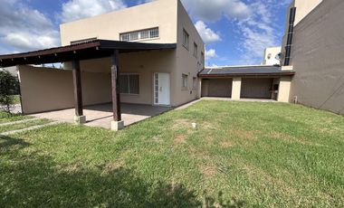 Venta Casa Funes Barrio Abierto Cantegril 3 dormitorios estrenar amplio jardín