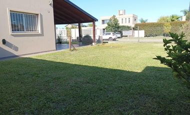 Venta Casa Funes Barrio Abierto Cantegril 3 dormitorios estrenar amplio jardín