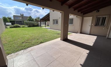 Venta Casa Funes Barrio Abierto Cantegril 3 dormitorios estrenar amplio jardín