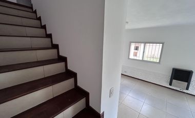 Venta Casa Funes Barrio Abierto Cantegril 3 dormitorios estrenar amplio jardín