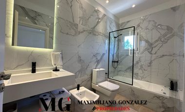 Casa en venta y alquiler, 8 ambientes - Saint Thomas Este, Esteban Echeverría