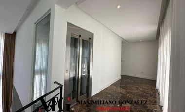 Casa en venta y alquiler, 8 ambientes - Saint Thomas Este, Esteban Echeverría